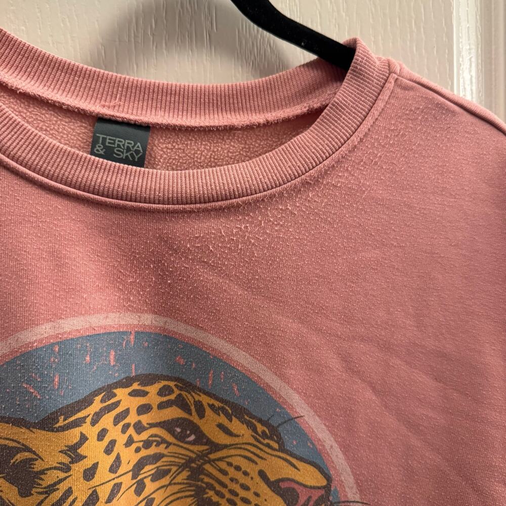 Blush Pink Def Leopard Crewneck Pull Over Size 3X - Picture 3 of 9